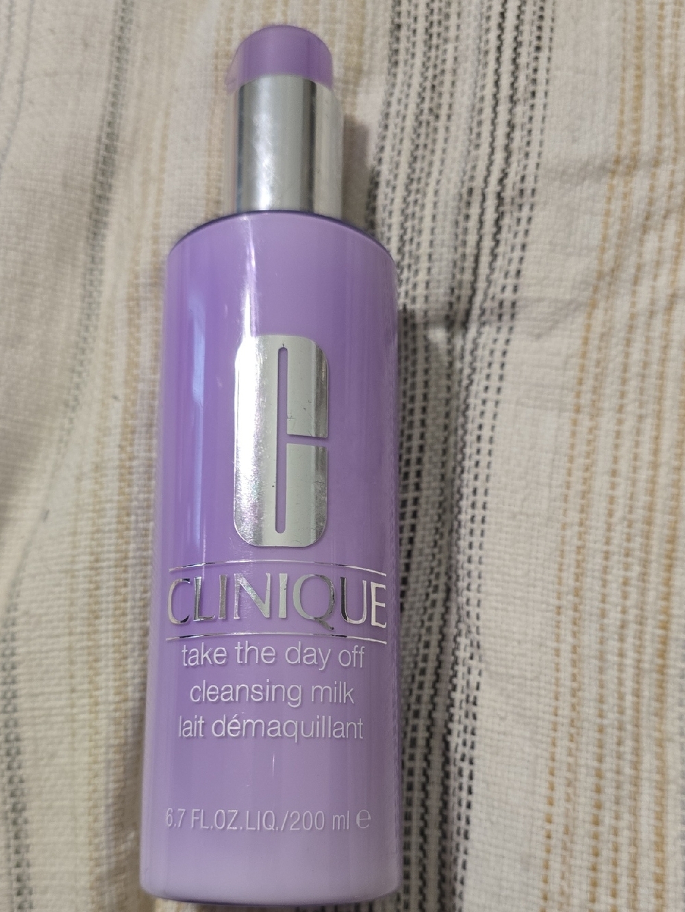 Clinique Lavender Cleansing Milk Bottle